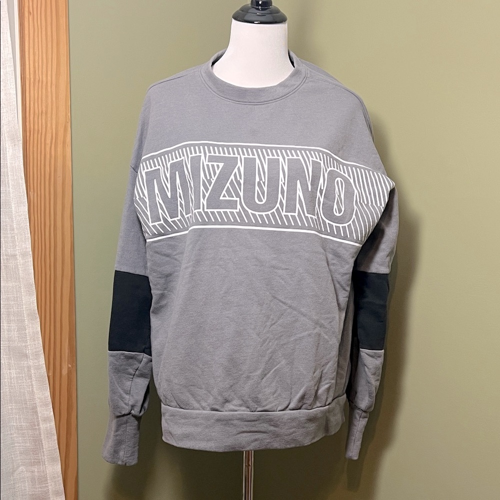 Mizuno Crewneck Sweater in Gray and Black